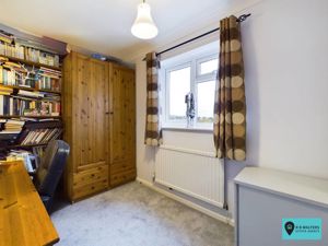 Bedroom- click for photo gallery